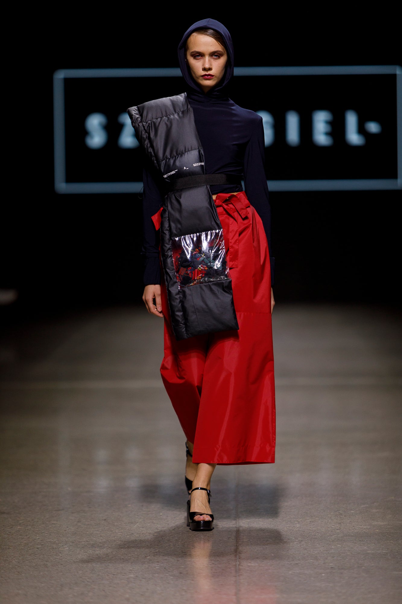 Kolekce podzim - zima 2023/2024, SZCZYGIEL