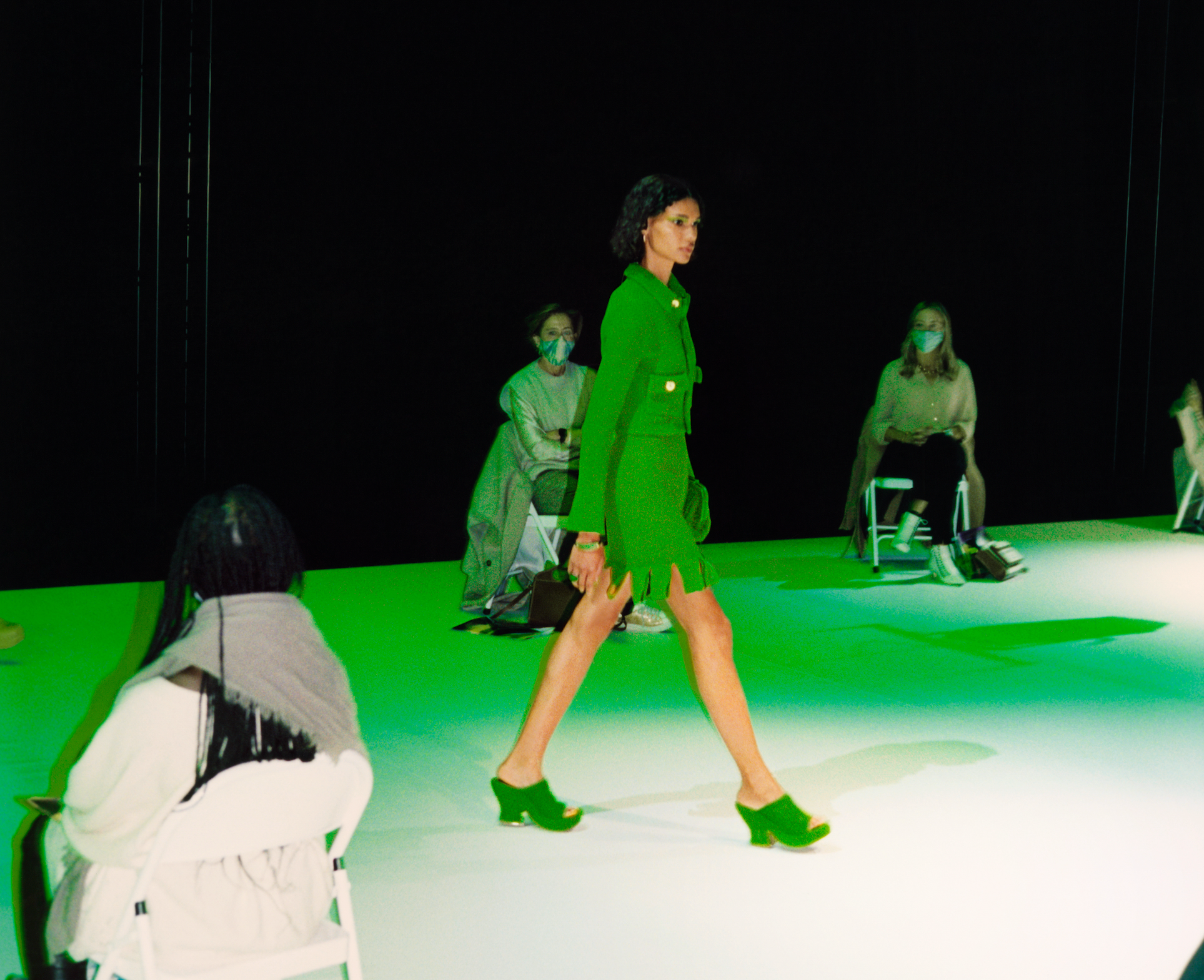 Daniel Lee o nové kolekci Bottega Veneta a hledání ztraceného lidského kontaktu 