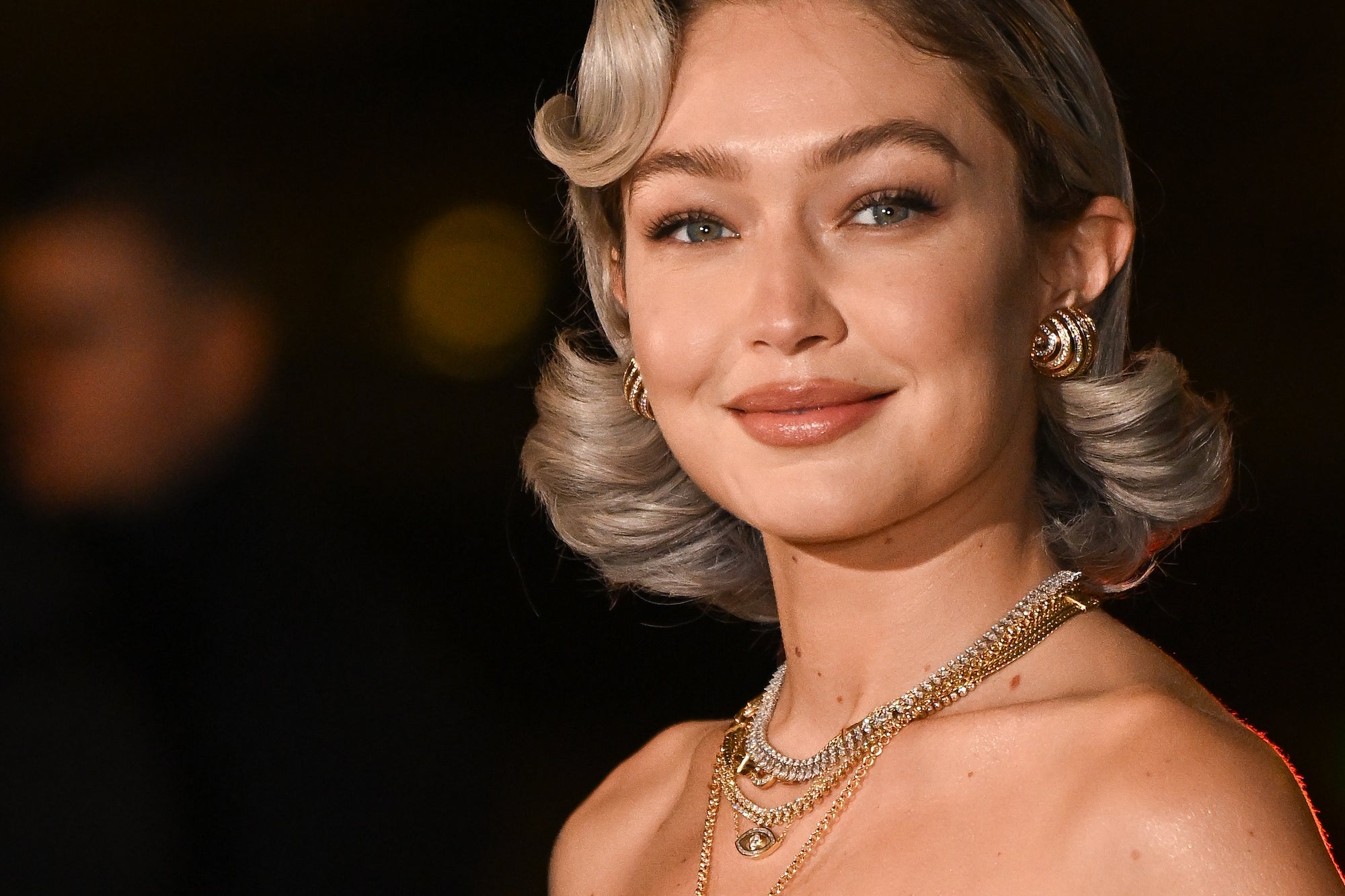 Pořád hezky vonět a 5 dalších zlatých pravidel Gigi Hadid
