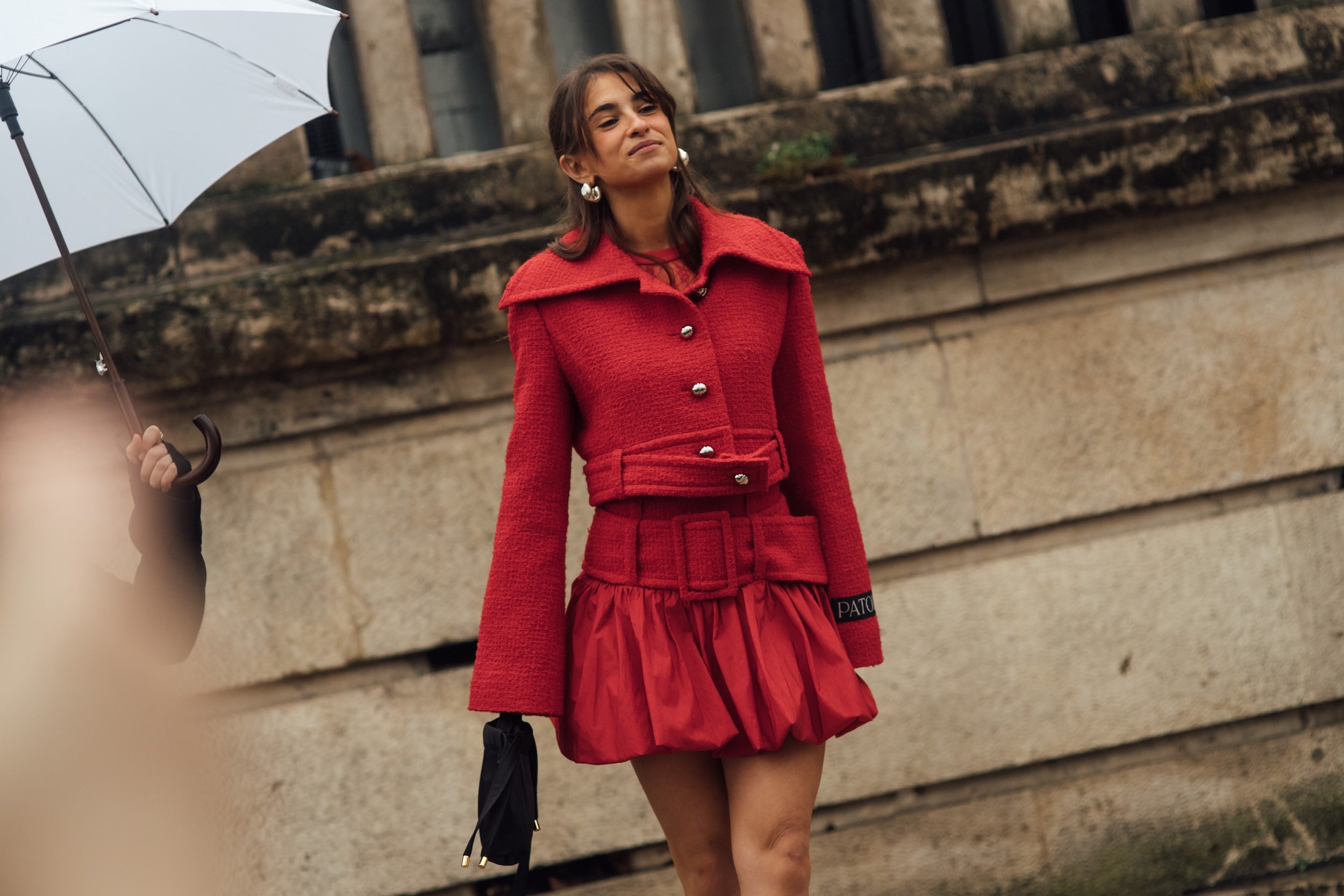 Puffy minisukně jsou nejhravější trend jara a léta 2026