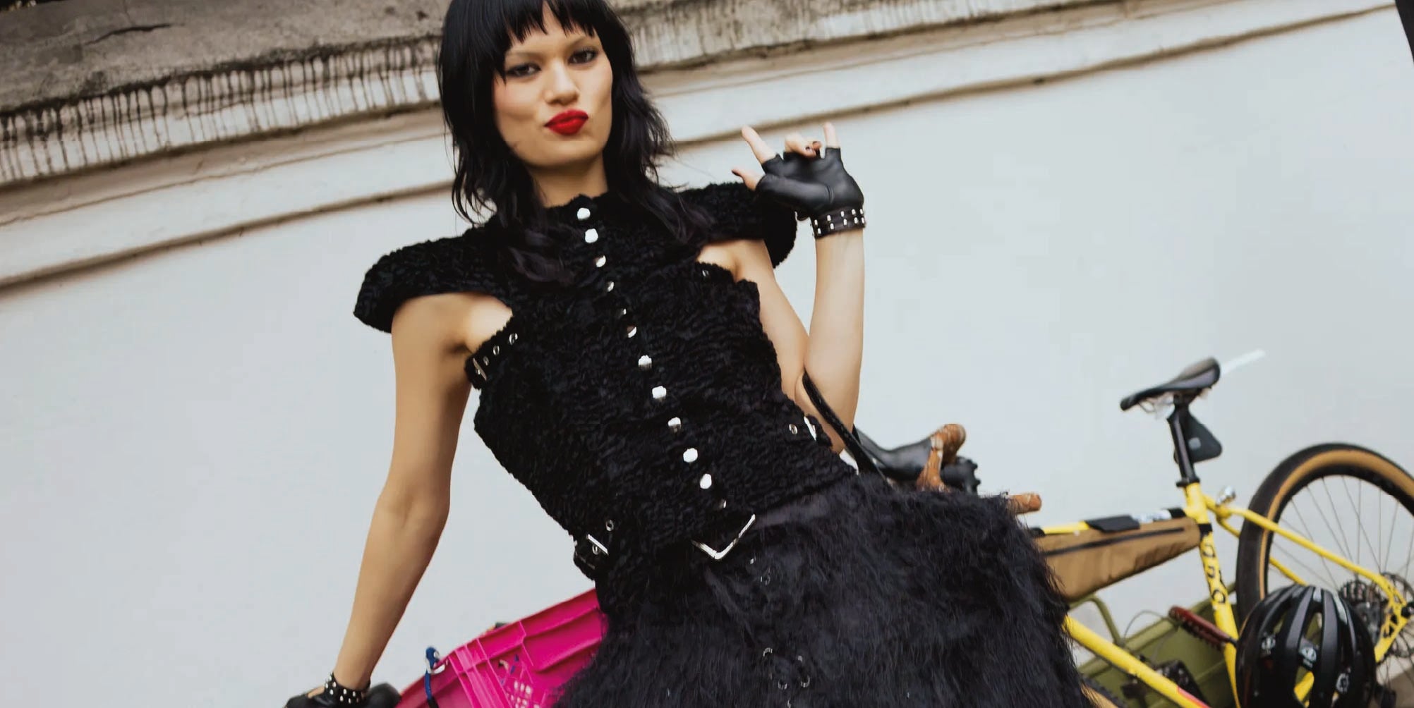 From London With Love. Tři výrazné trendy z londýnských ulic, které ovládnou jarní šatník