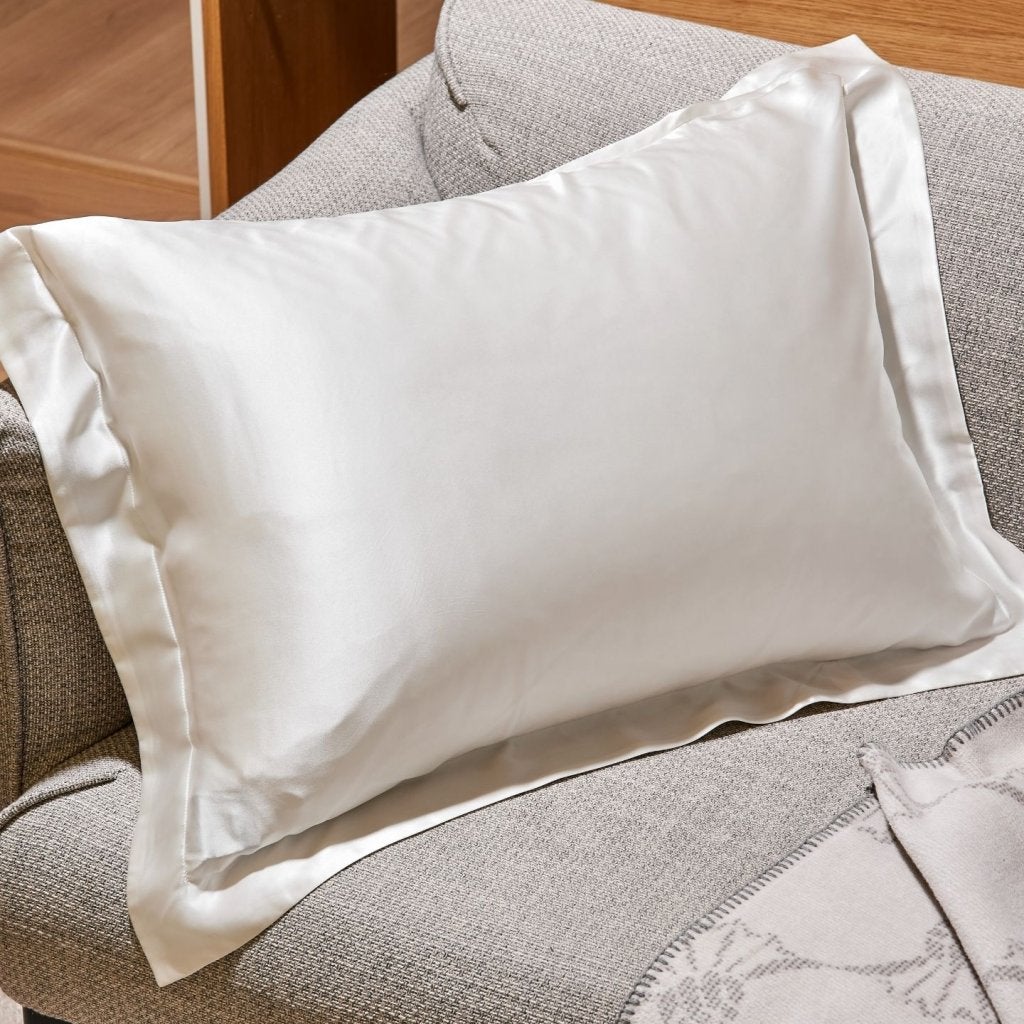 Hedvábný povlak na polštář, MARIELI, prodává Marieli.cz, 2662 Kč